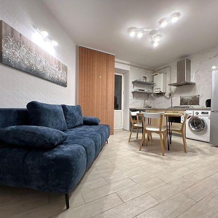 Chernigov City Apartments Na Peremohy المظهر الخارجي الصورة