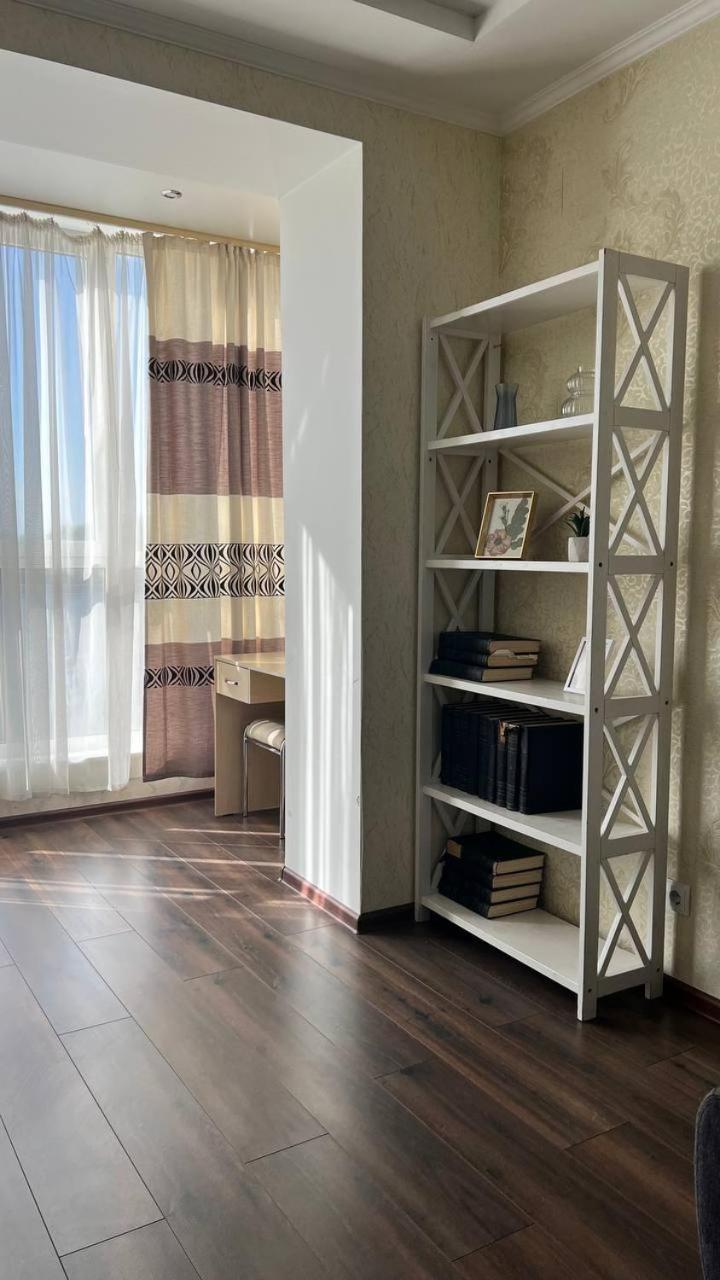 Chernigov City Apartments Na Peremohy المظهر الخارجي الصورة